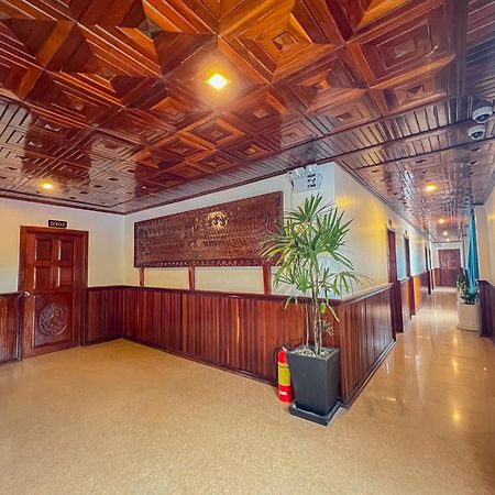 Rithy Rin Angkor Hotel Siem Reap Exterior photo