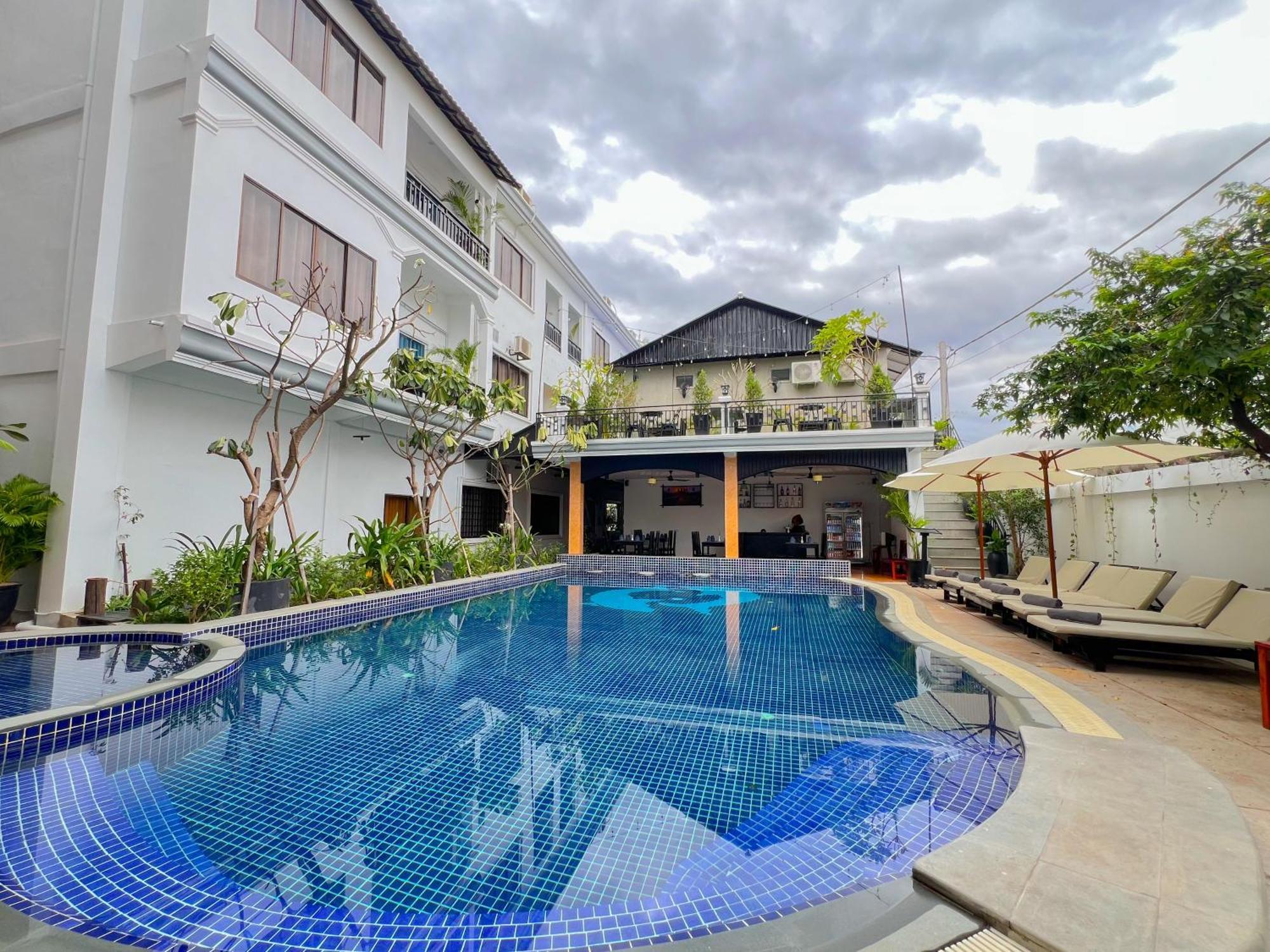 Rithy Rin Angkor Hotel Siem Reap Exterior photo