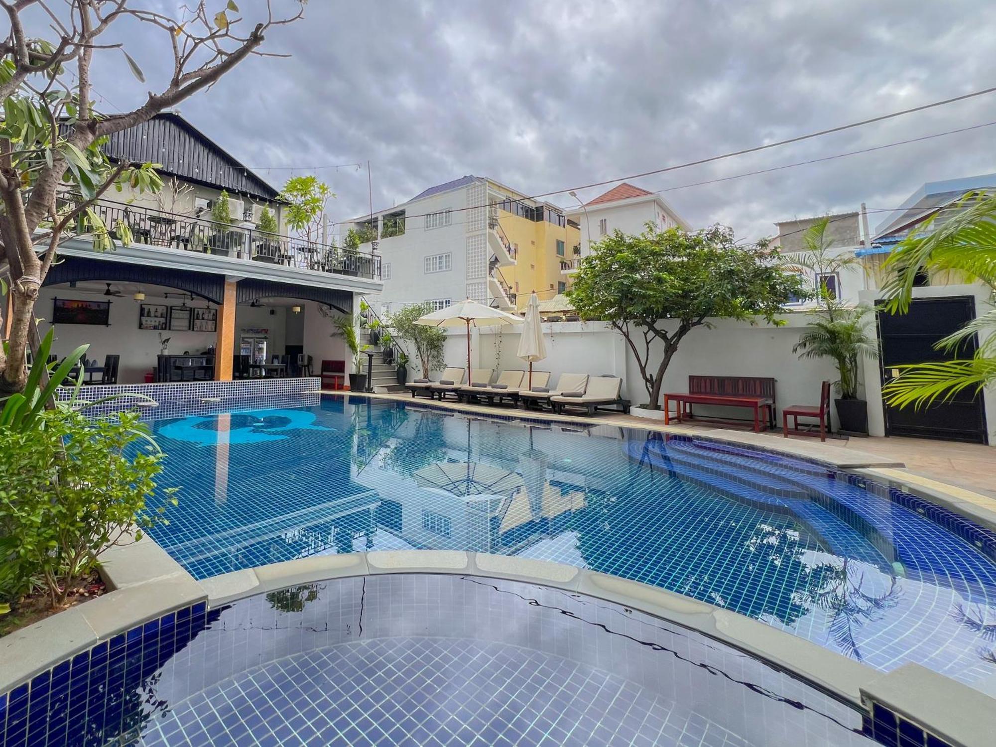 Rithy Rin Angkor Hotel Siem Reap Exterior photo